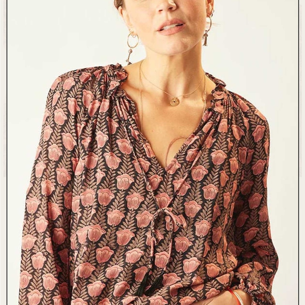 Natalie Martin Black & Pink Floral Crop Blouse